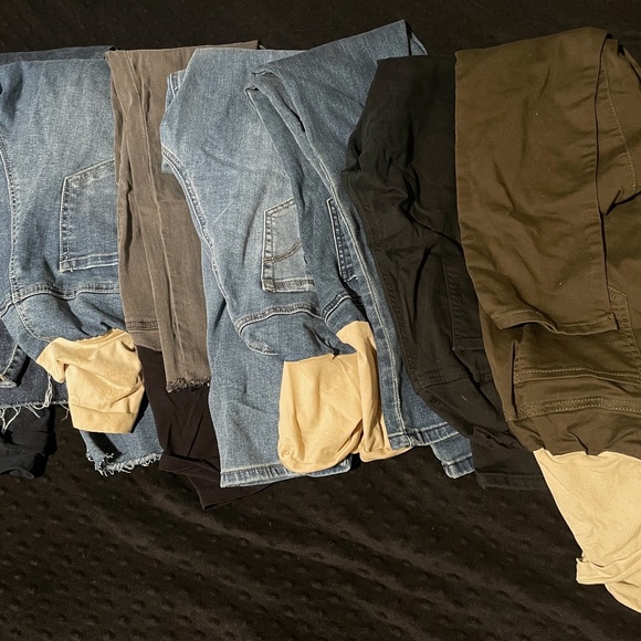 Maternity Jeans/Pants Lot - Picture 1 of 5